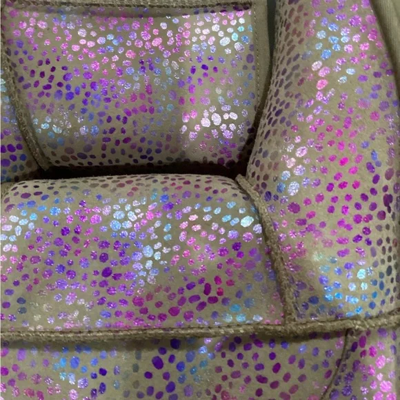 UGG kids classic boots brand new